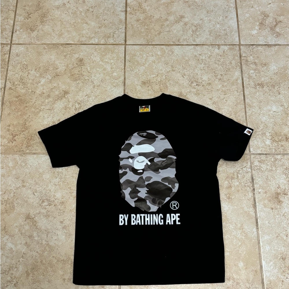 Men’s Bape T shirt Size Small